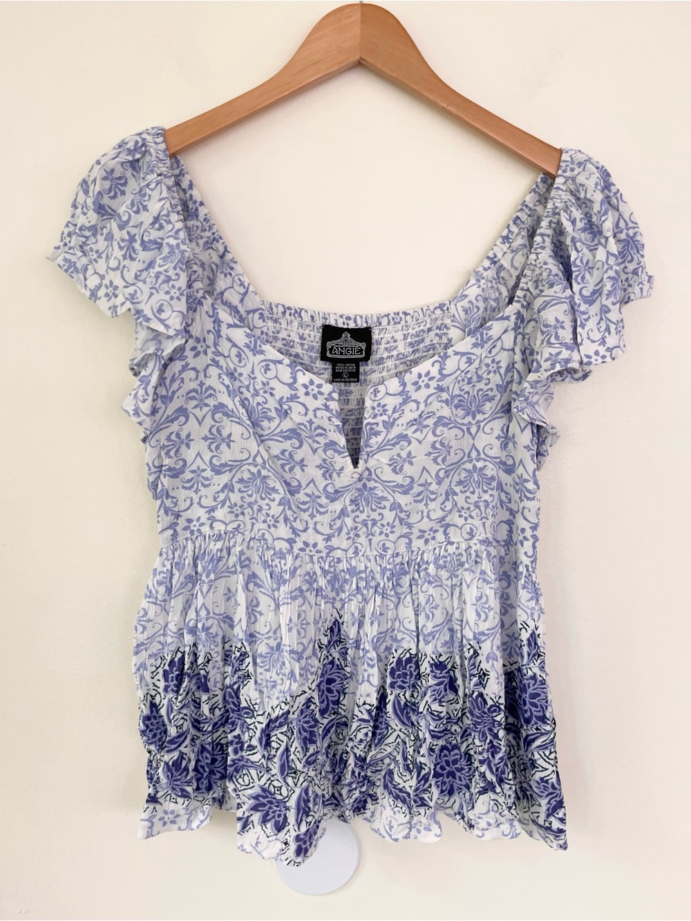 Angie Surplice Slit Neck Peplum Flutter Sleeve Blouse Top L Large Floral Blue